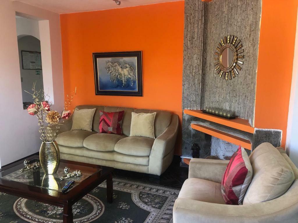 Hostal Tutamanda 2 Quito Dış mekan fotoğraf