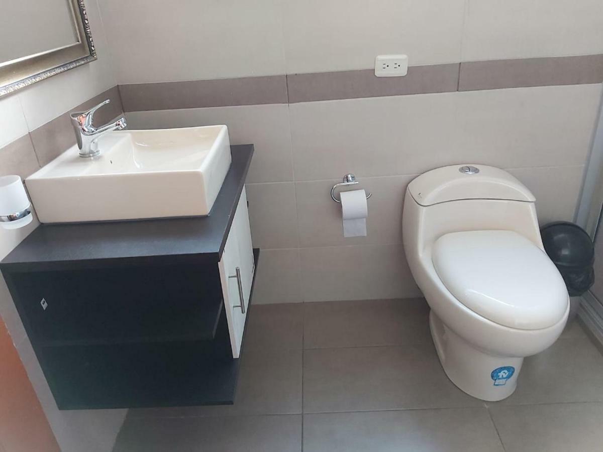 Hostal Tutamanda 2 Quito Dış mekan fotoğraf